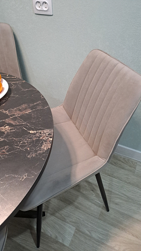 Стул на металлокаркасе Седа 360 К латте (velutto 08) / белый фото покупателя 277