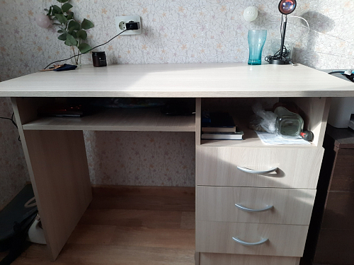 Стол письменный Бриз МДФ волна лайм / ясень светлый фото покупателя 254