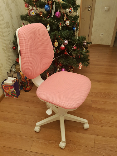 Кресло детское Бюрократ CH-W213 / TW-13A розовый / белый фото покупателя 3