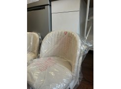 Стул на металлокаркасе Gabi 1 бежевый / черный с серебряными наконечниками фото покупателя 387