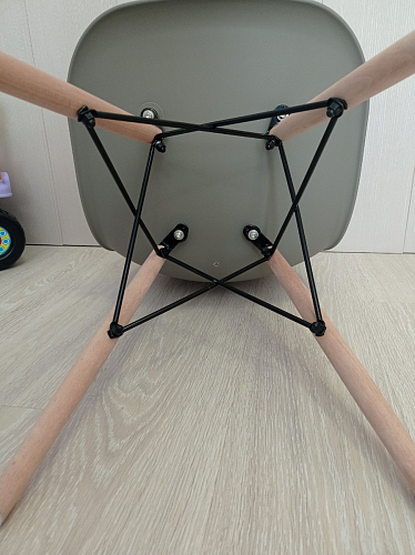 Пластиковый стул Eames PC-015 серый фото покупателя 349