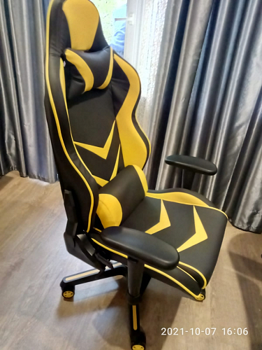 Компьютерное кресло Racer черное / красное фото покупателя 30