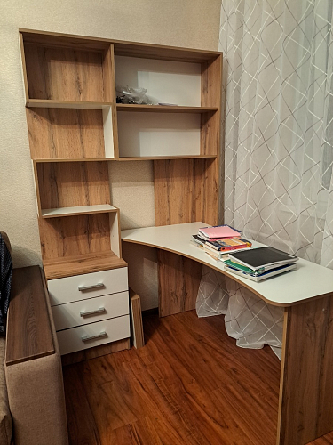 Компьютерный стол Ганор левый дуб вотан / белый  - Уцененный экземпляр фото покупателя 13