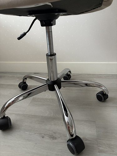 Компьютерное кресло Melody молочное фото покупателя 65