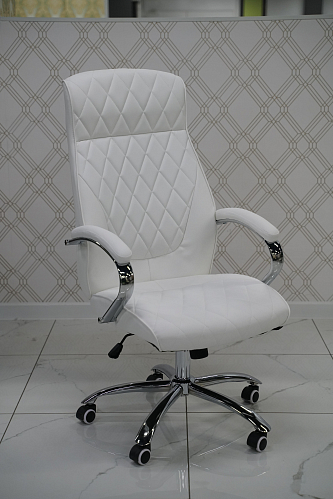 Компьютерное кресло Monte белое из шоурума 1