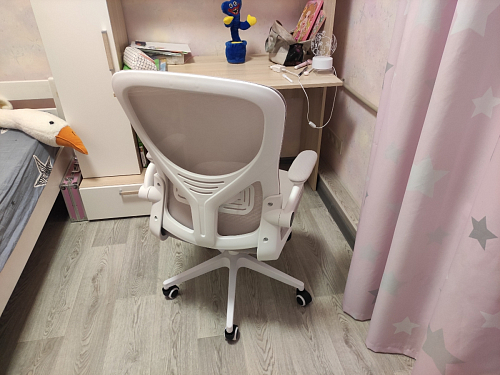 Компьютерное кресло Konfi pink / white фото покупателя 168