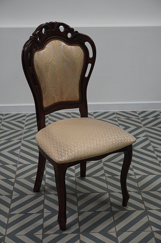 Стул Bronte молочный с патиной из шоурума 8