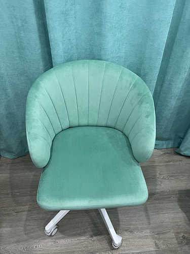 Компьютерное кресло Пард графитовый фото покупателя 17