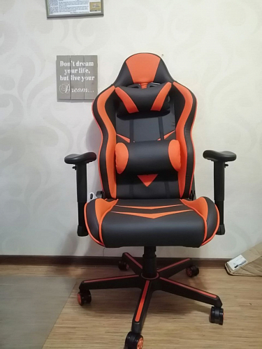 Компьютерное кресло Racer черное / бежевое фото покупателя 102