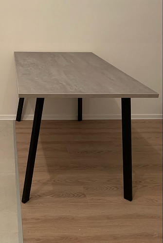 Стол Тринити Лофт 120 32 мм бетон / черный матовый фото покупателя 654