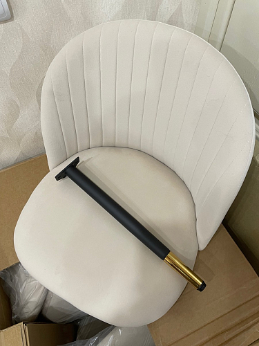 Стул на металлокаркасе Gabi 1 beige / black фото покупателя 478