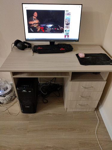 Стол письменный Бриз МДФ волна лайм / ясень светлый фото покупателя 20