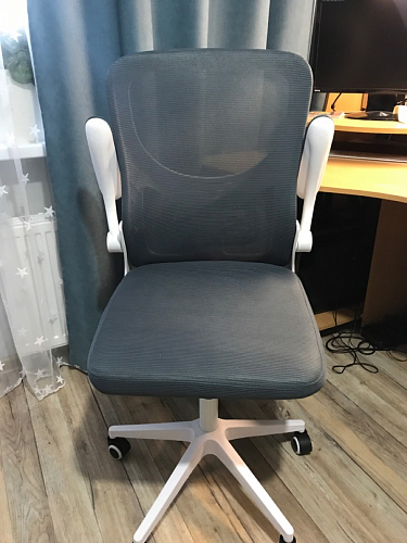 Компьютерное кресло Konfi light gray / white фото покупателя 324