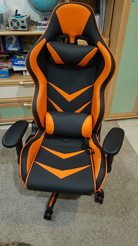 Компьютерное кресло Racer черное / голубое фото покупателя 49