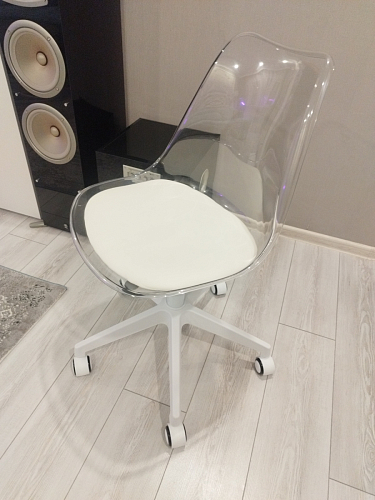 Компьютерное кресло Kolin с подушкой clear / white фото покупателя 263