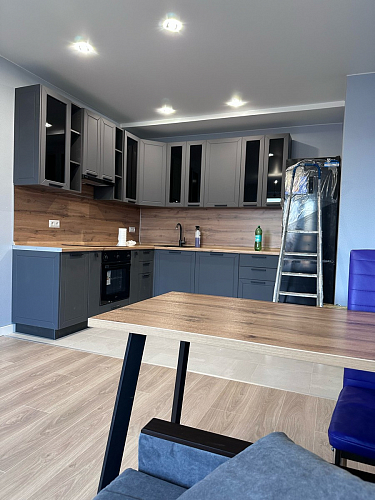 Стол Тринити Лофт 120 32 мм бетон / черный матовый фото покупателя 528