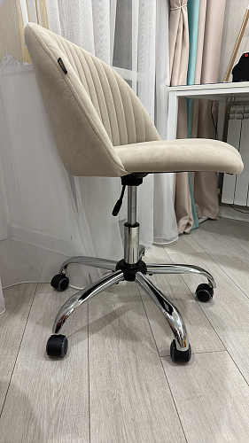 Компьютерное кресло Melody черное фото покупателя 77