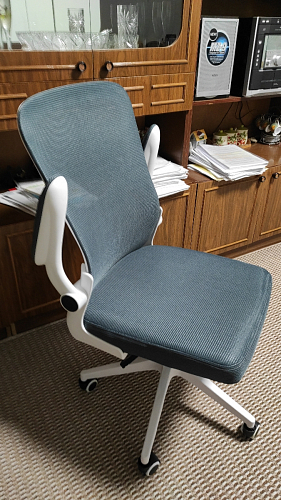 Компьютерное кресло Konfi dark gray / pink / white фото покупателя 280