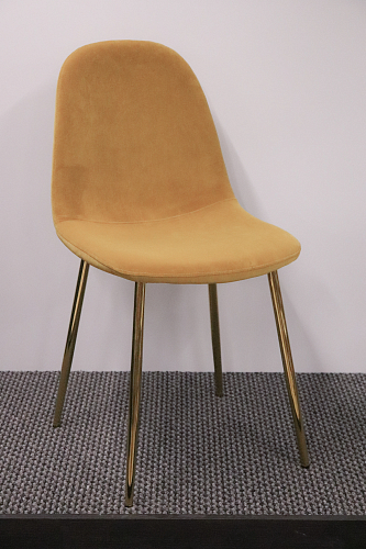 Стул на металлокаркасе Lilu pink / black из шоурума 3