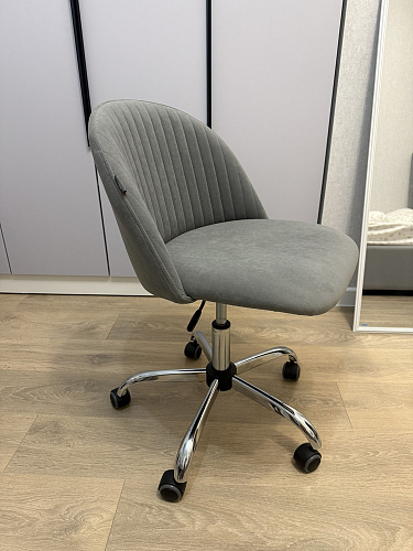 Компьютерное кресло Melody черное фото покупателя 41