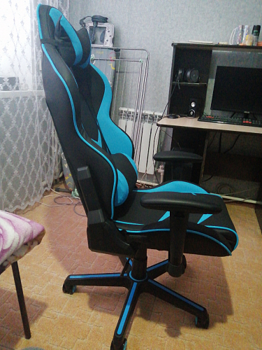 Компьютерное кресло Racer черное / красное фото покупателя 138