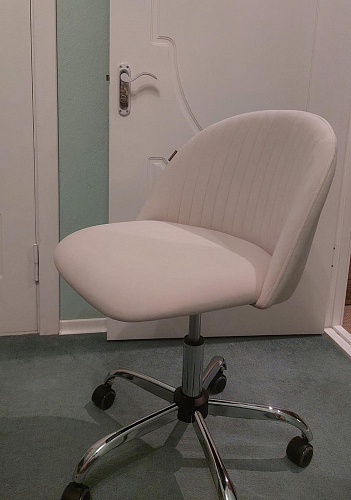 Компьютерное кресло Melody черное фото покупателя 86