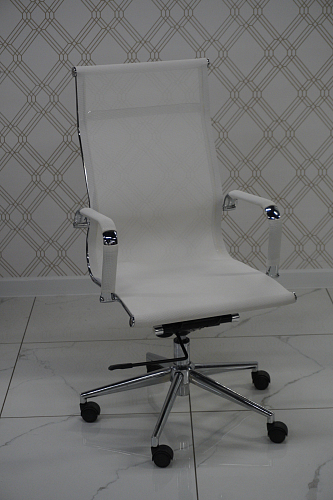 Компьютерное кресло Reus белое из шоурума 2
