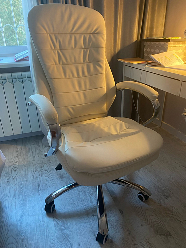 Компьютерное кресло Tomar коричневое фото покупателя 26