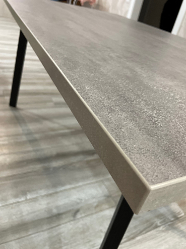 Стол Тринити Лофт 120 32 мм дуб галифакс табако / черный матовый фото покупателя 261