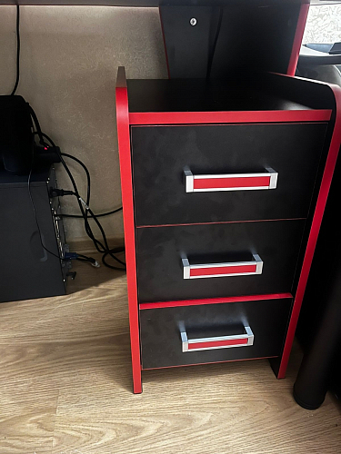 Тумба Ханна черная / красная  - Уцененный экземпляр фото покупателя 122