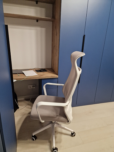 Компьютерное кресло Tilda dark gray / white фото покупателя 13